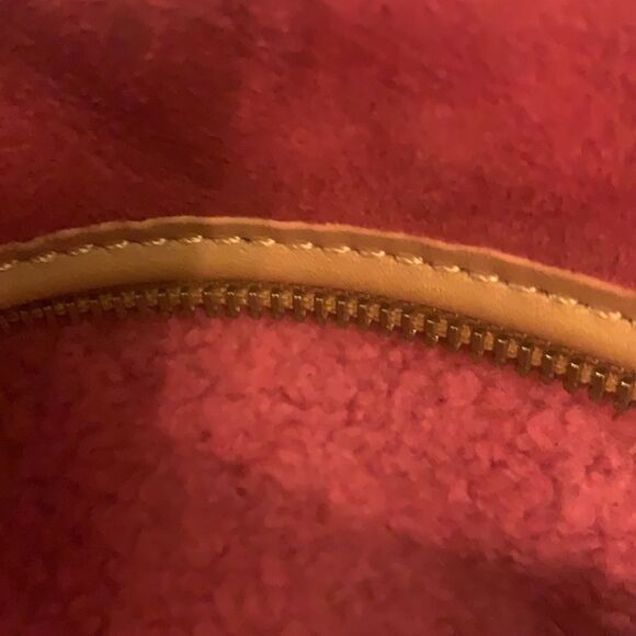 Red Ugg Jane Wallet Shearling Bag Clutch 8.75 x 6.5 - Picture 3 of 6